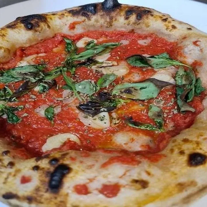Pizza Marinara de Pizzería Nápoli, Ourense